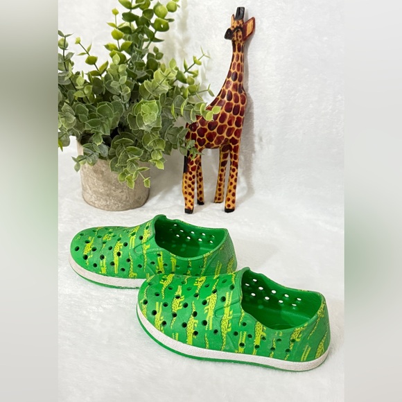 Cat&Jack Kids Size 7 Alligator Print Green - Picture 4 of 9